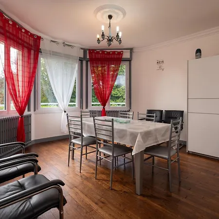 Maison Dans Le Morbihan بيت للعطل *